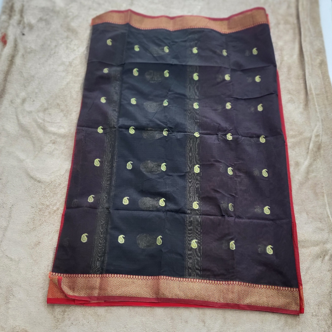 KHADI CHECKS MAROON SAREE - ES410