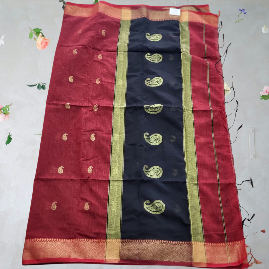 KHADI CHECKS MAROON SAREE - ES410