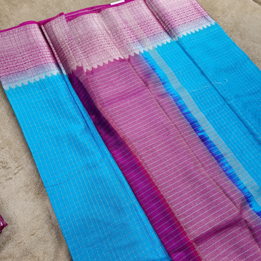 Georgette Checks Saree - ES206