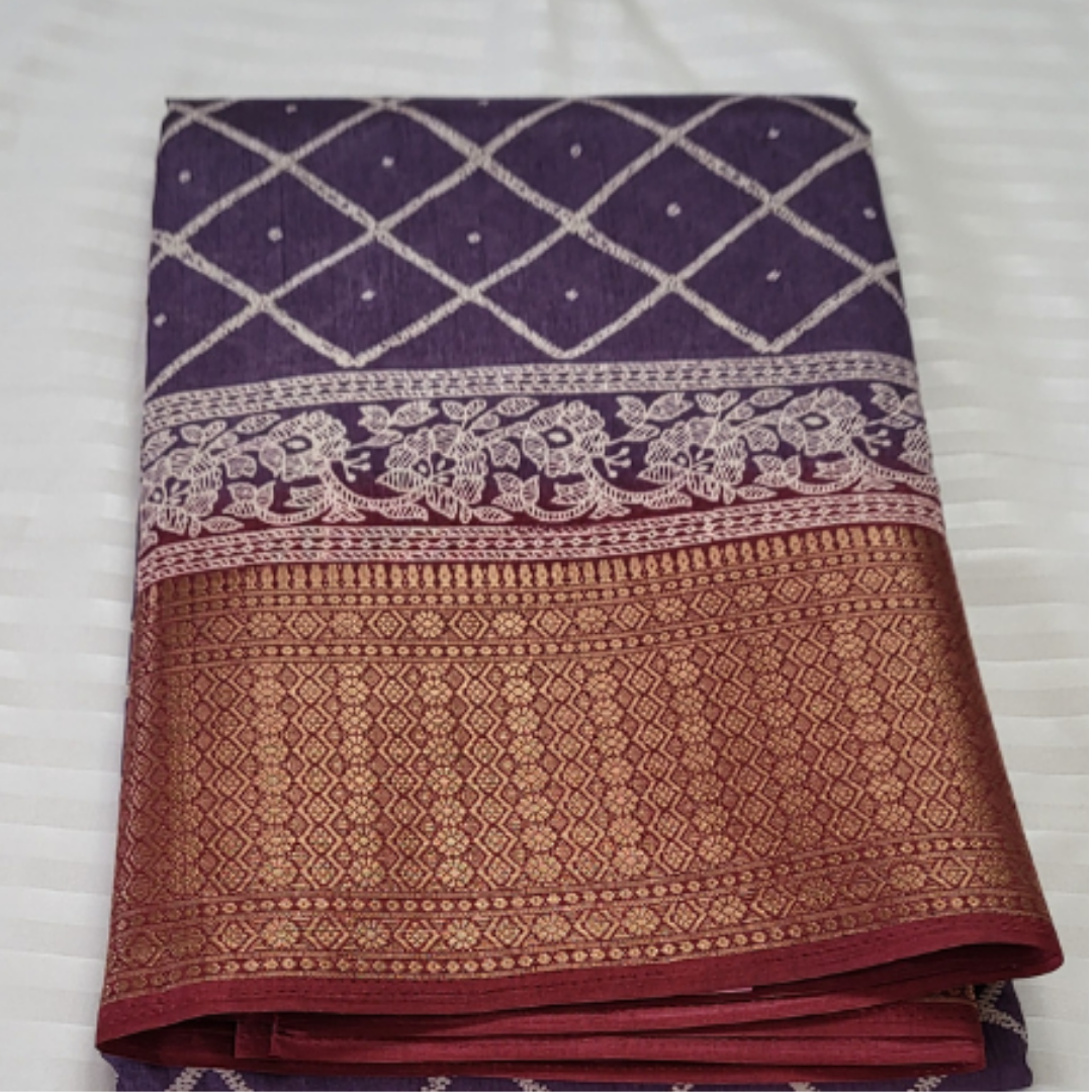 Dola Silk Checks Saree - ES179