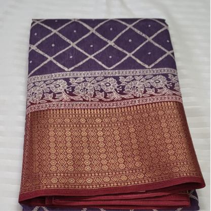 Dola Silk Checks Saree - ES179