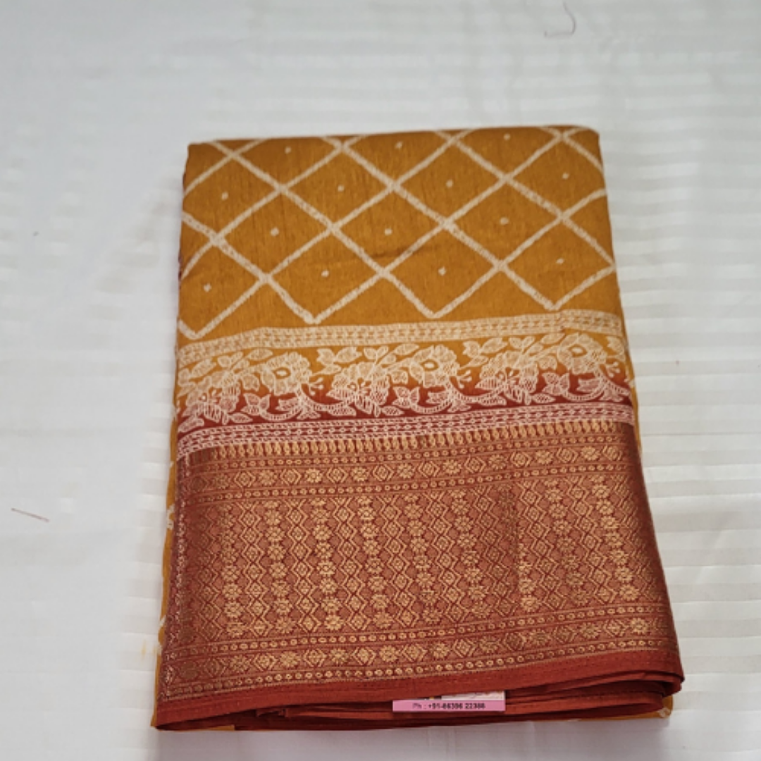 Dola Silk Checks Saree - ES179