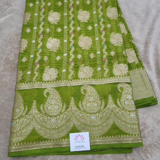 Mehendhi Green Banarasi - ES352